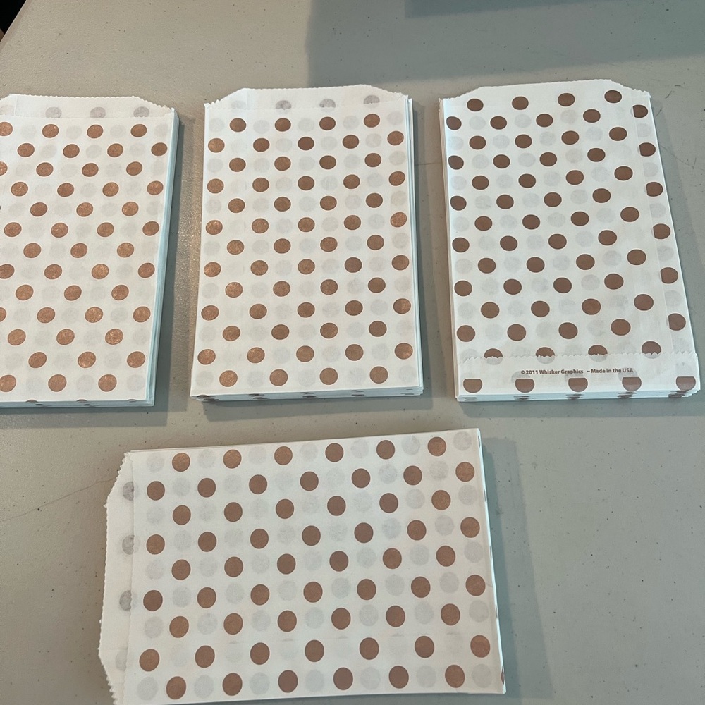 Polka Dot Paper Bags 100 bags for 15.00